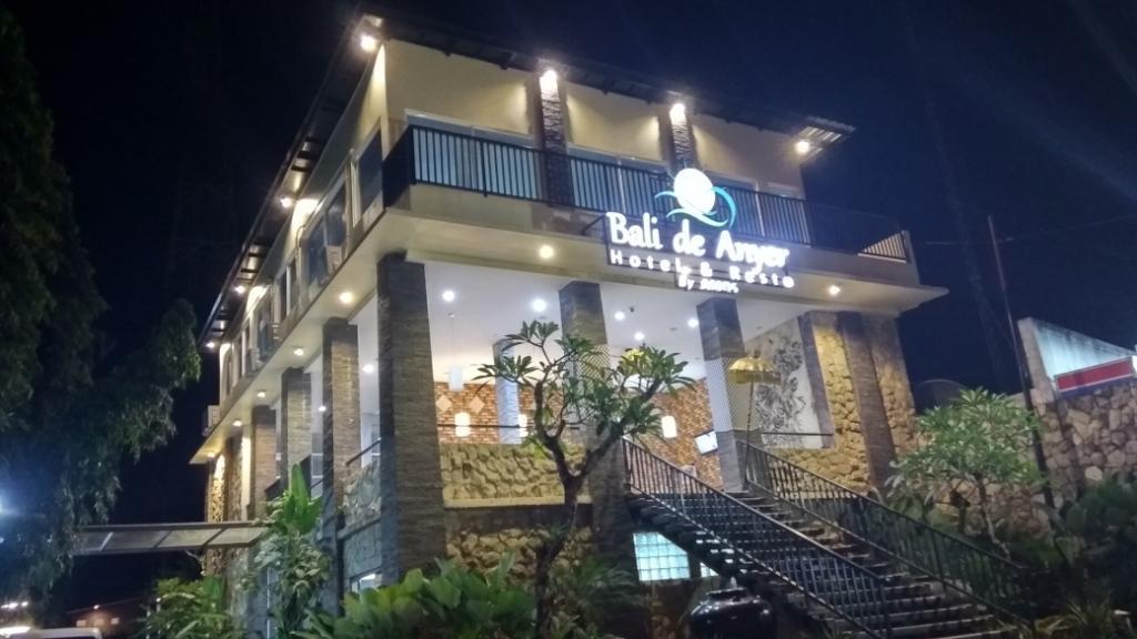 บาหลี เดอ อันเยอร์ โฮเต็ล แอนด์ เรสเทอรองต์ Hotel ภายนอก รูปภาพ
